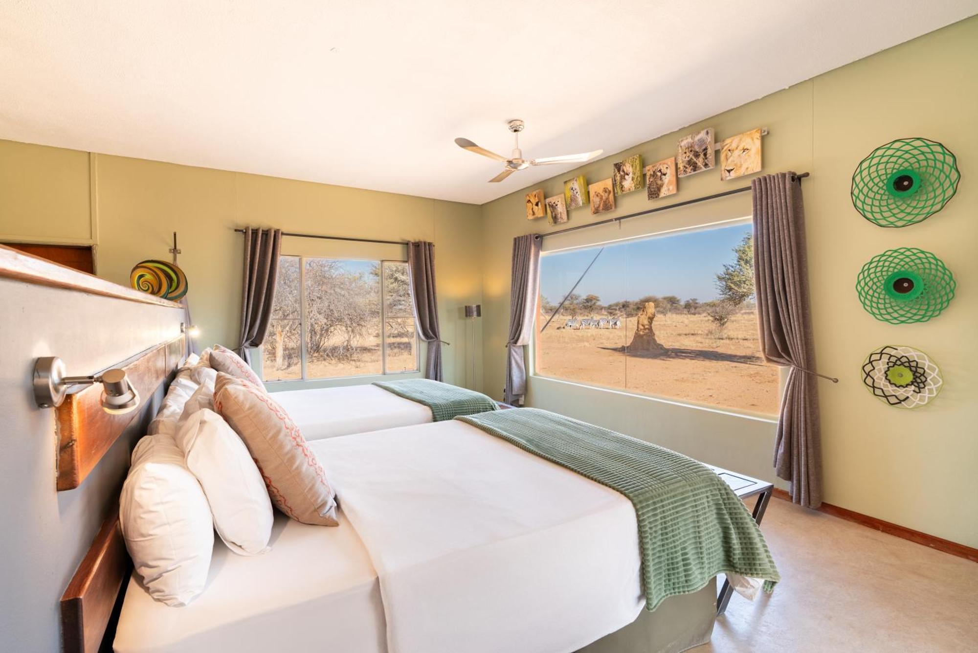 Villa Okonjima Plains Camp Otjiwarongo Exterior foto
